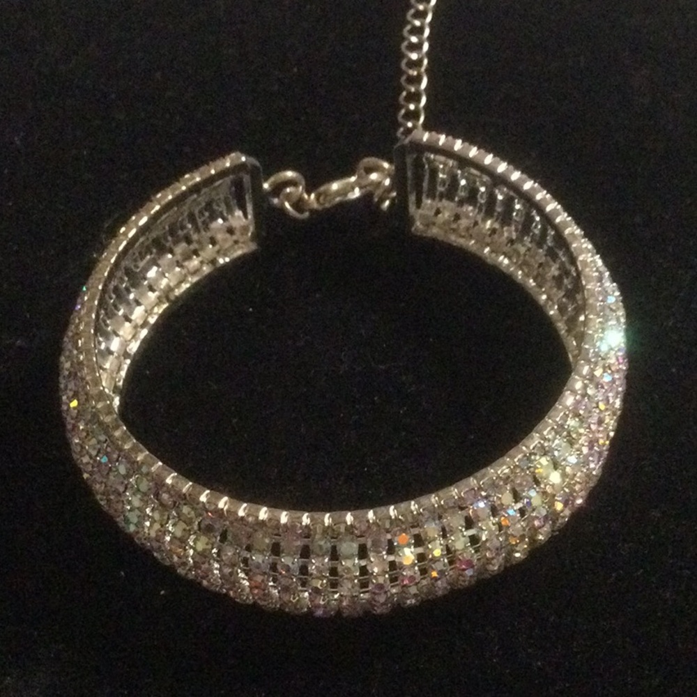 Sparkling Rhinestone Bracelet - Picture 8 of 8